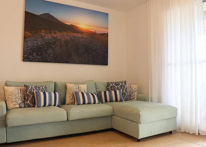 Cozy Oasis Vista Mare