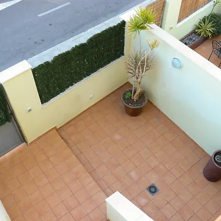 Cozy Oasis Vista Mare